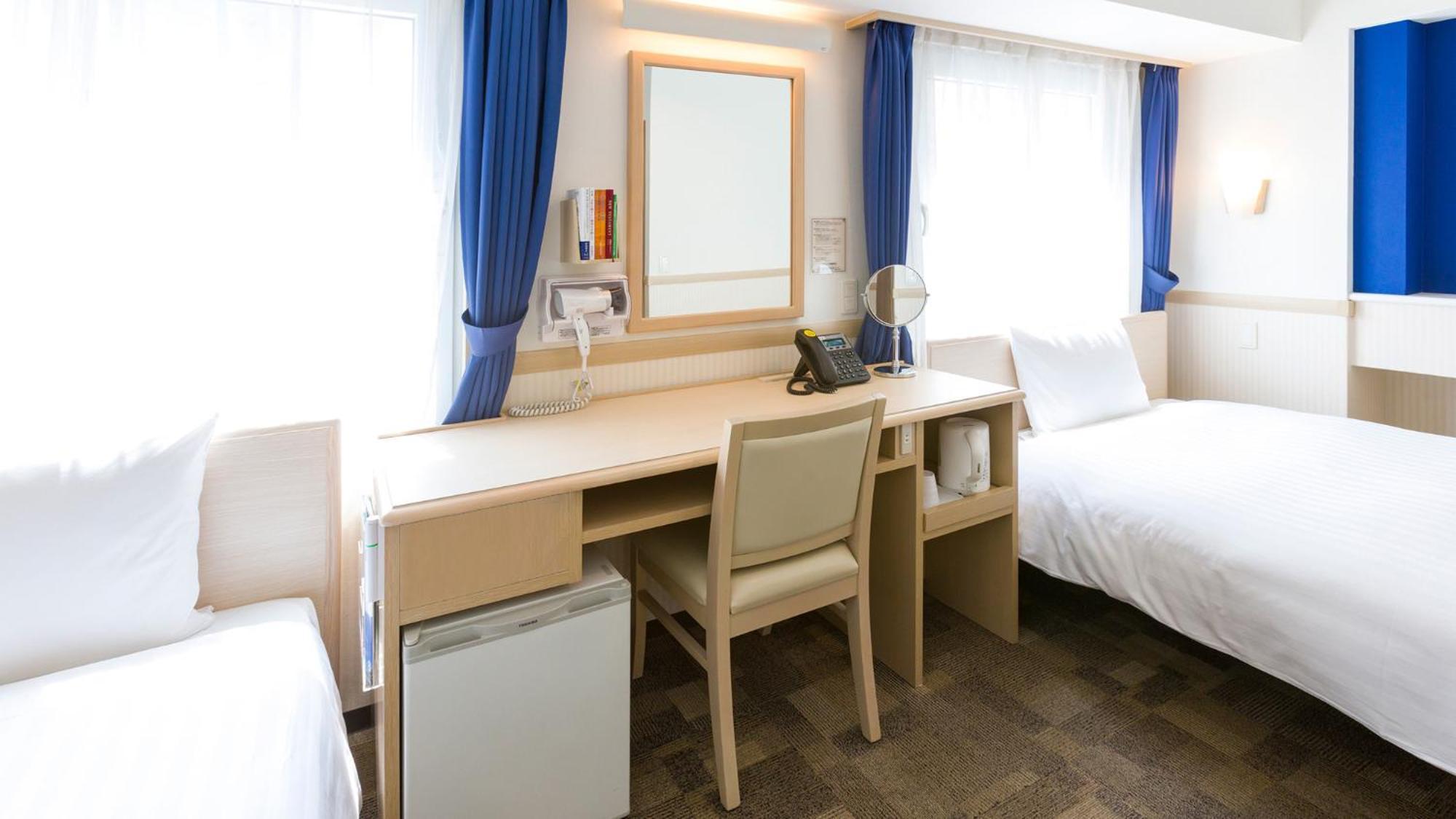 Toyoko Inn Shizuoka Eki Kita Guchi Quarto foto